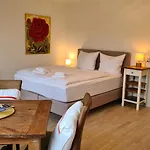 Pematra Ferienwohnungen Ostseestrasse 2